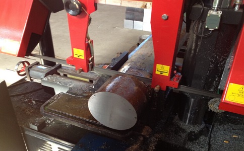 电白卧式带锯床加工时出现明显振荡如何排查？